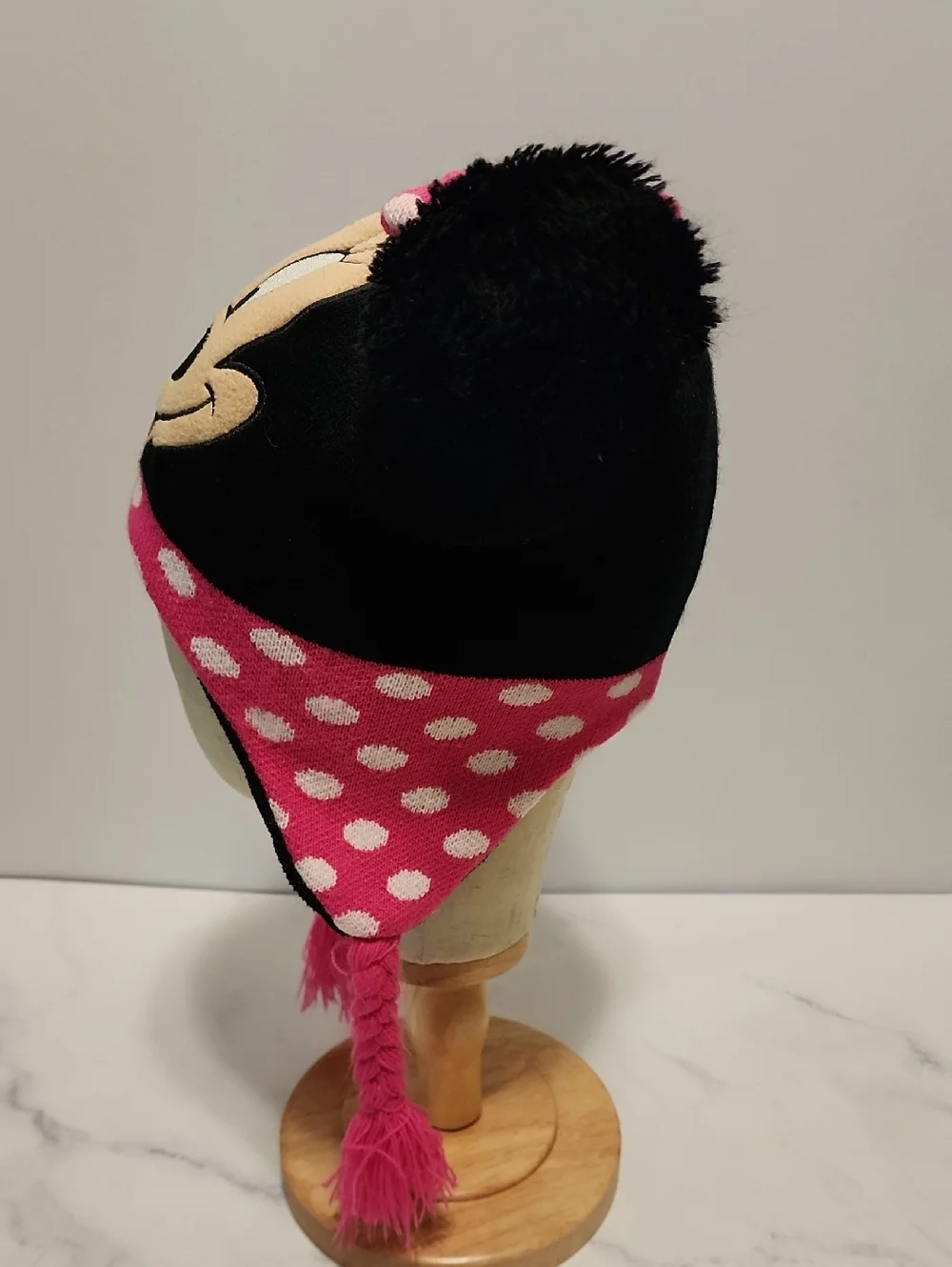 Disney Minnie Mouse Girls Pom Pom Winter Hat